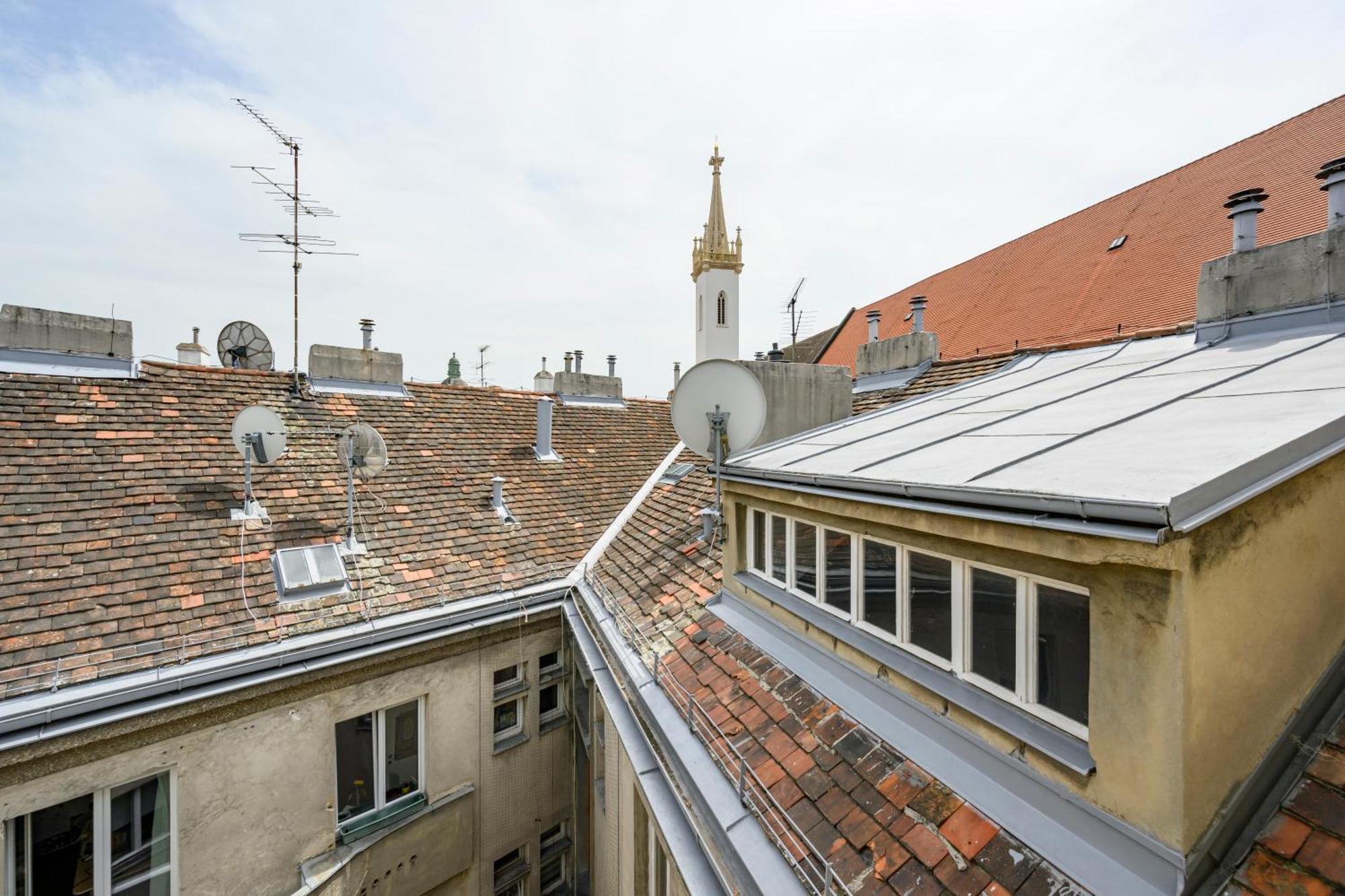 Palais Palffy Suits Βιέννη Εξωτερικό φωτογραφία